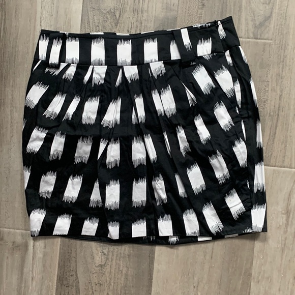 BCBGeneration women short Skirt. - Picture 1 of 7